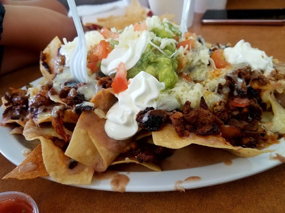 Alpastor Nachos